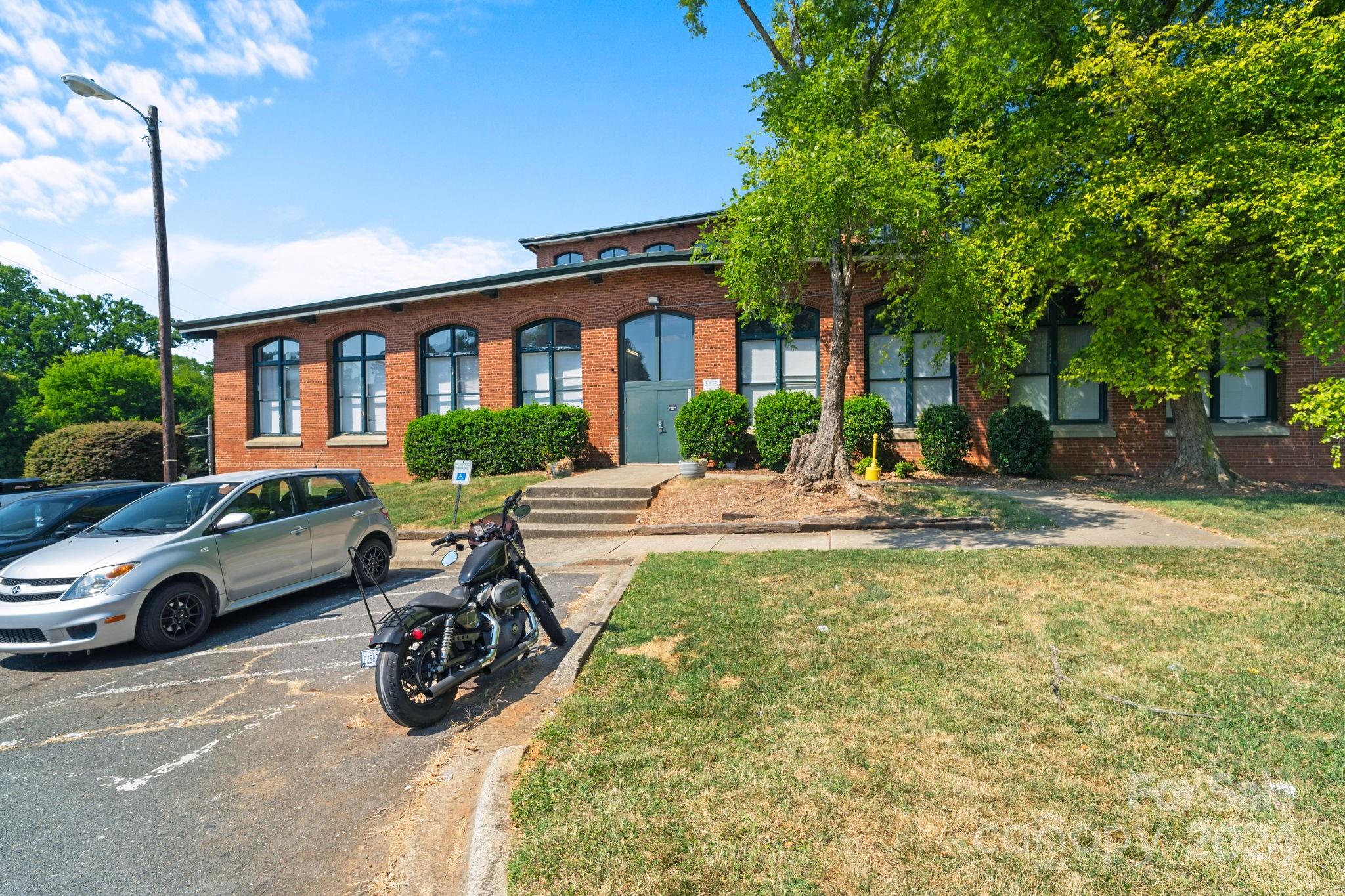 FoxRidge Lofts - Residential