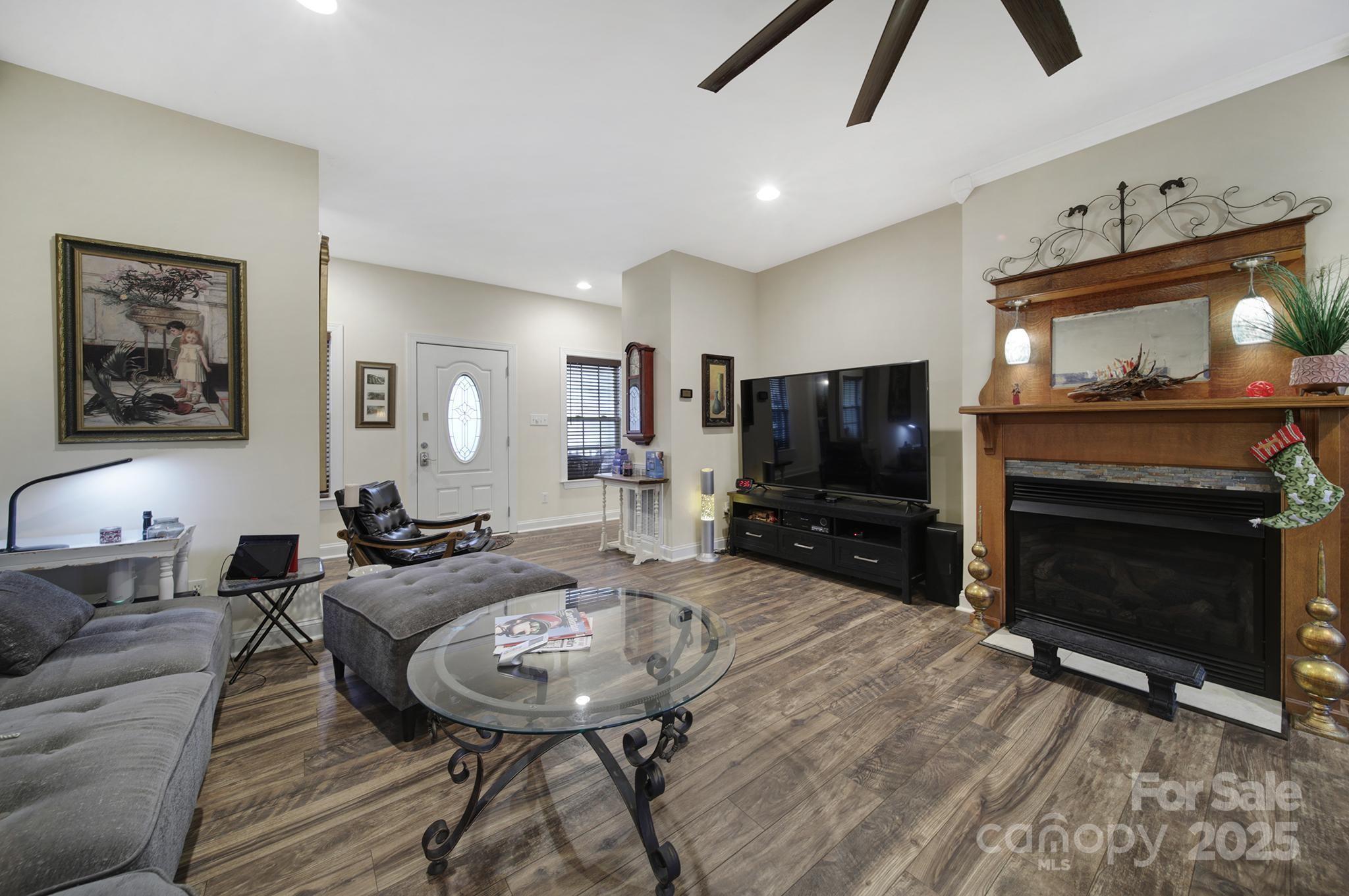 Cedar Glen Estates - Residential