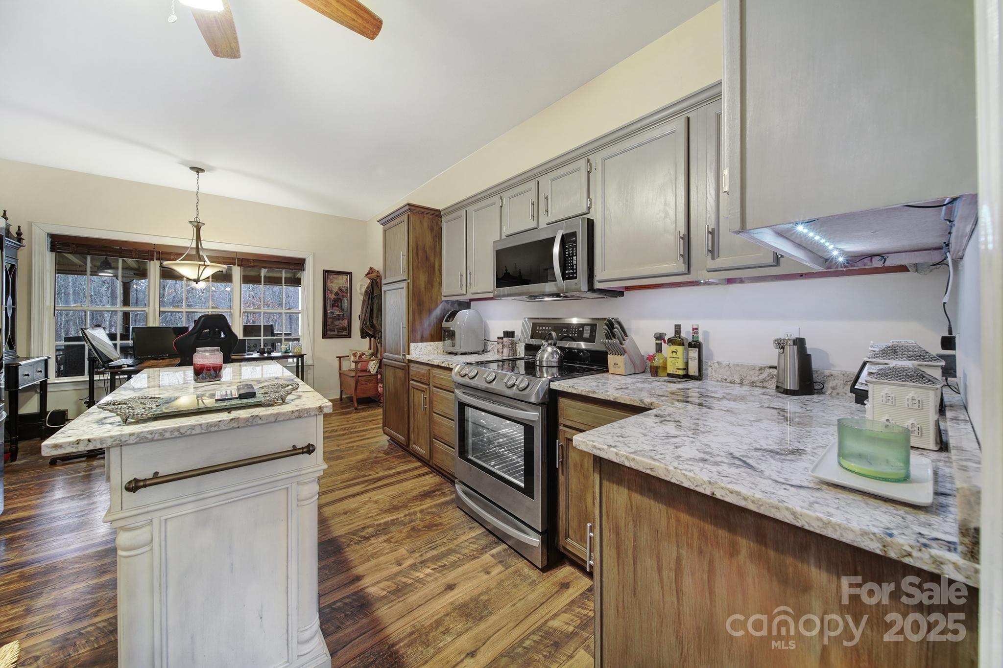 Cedar Glen Estates - Residential