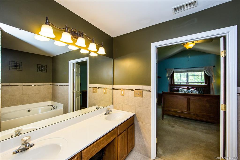 Abbotts Glen - Residential