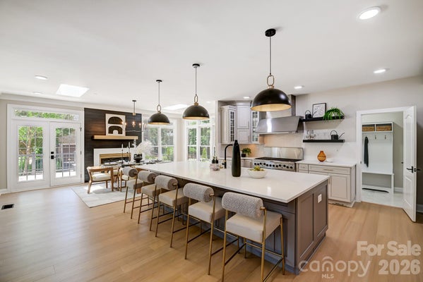 8707 FAIRVIEW RD, CHARLOTTE, NC 28226 - Image 892a593a99cbd414670af608729dbca4/2328397018