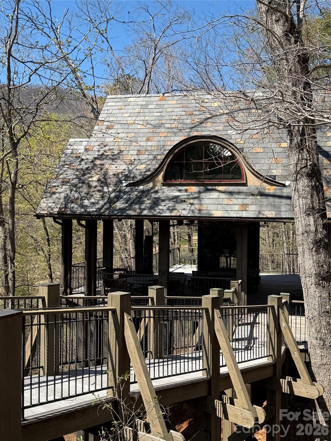 Brights Creek - Land