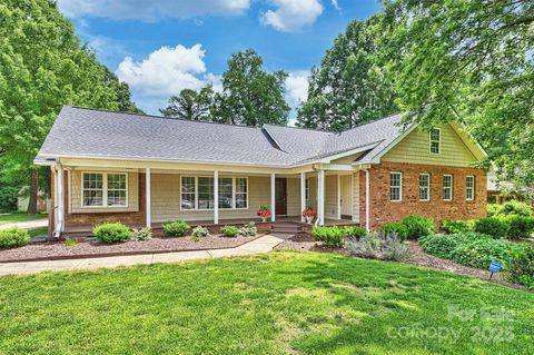 7135 Folger Drive Charlotte NC 28270
