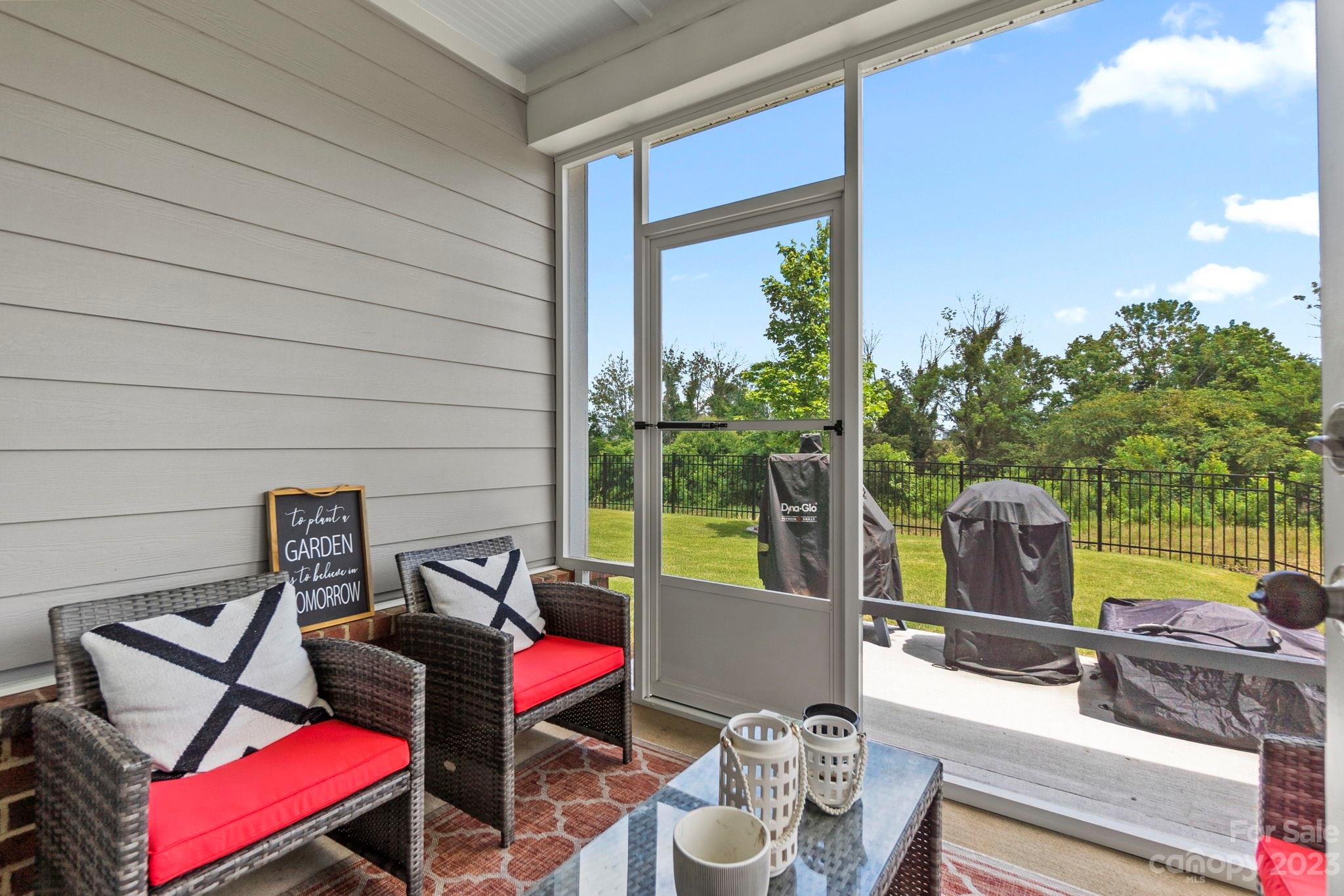 Poplin Grove - Residential