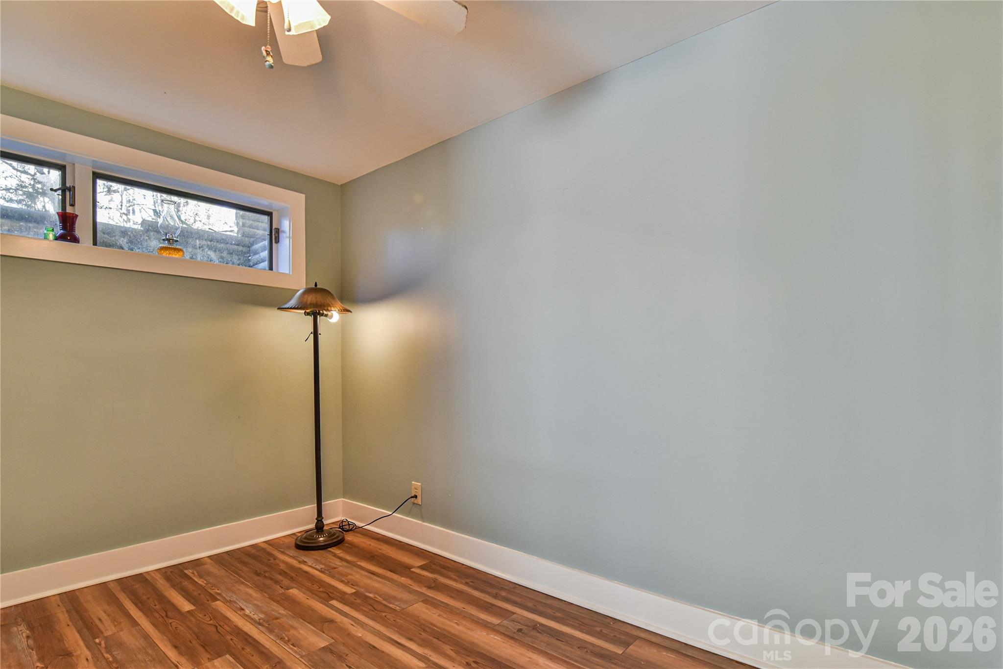 The Lynx Condominium - Residential