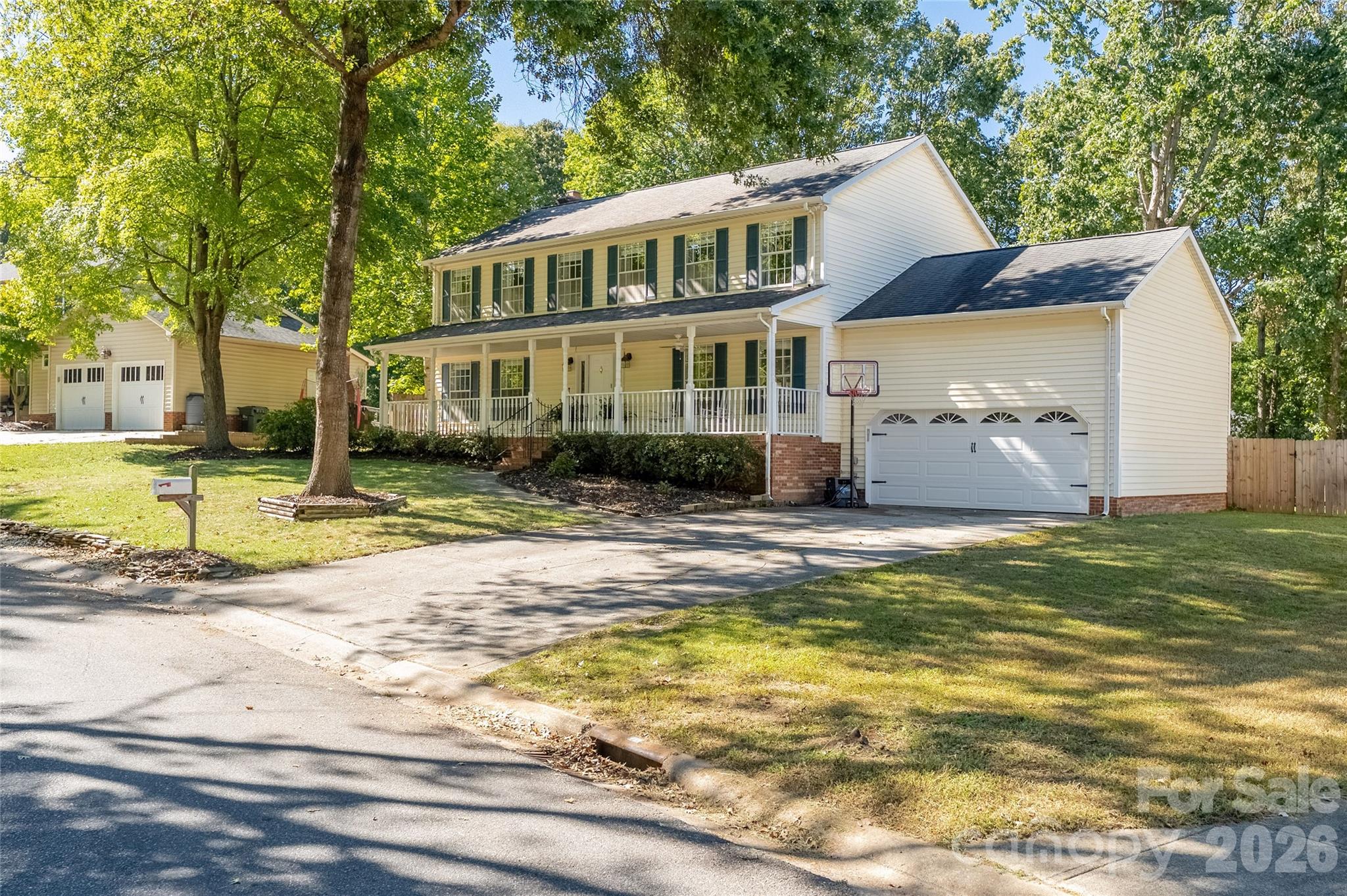 2620 Willowdale Lane
