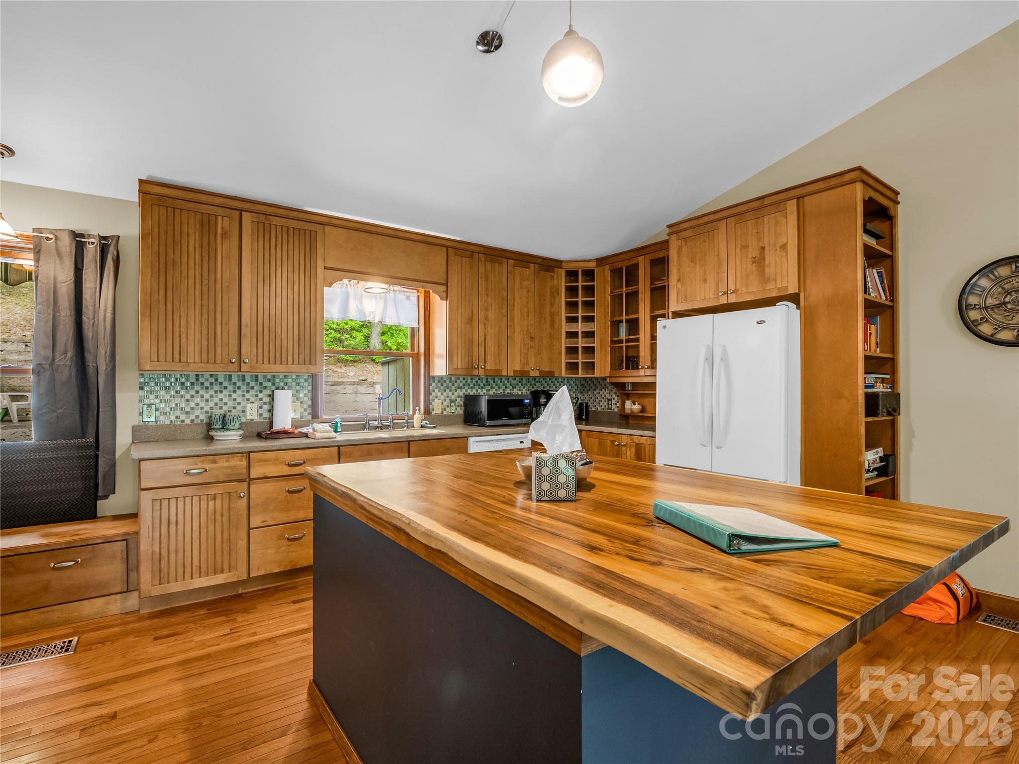 Rumbling Bald on Lake Lure - Residential