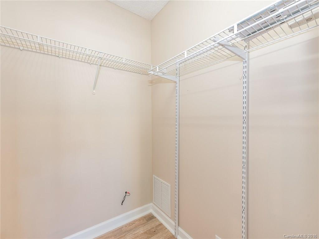 Forest Oaks - Residential