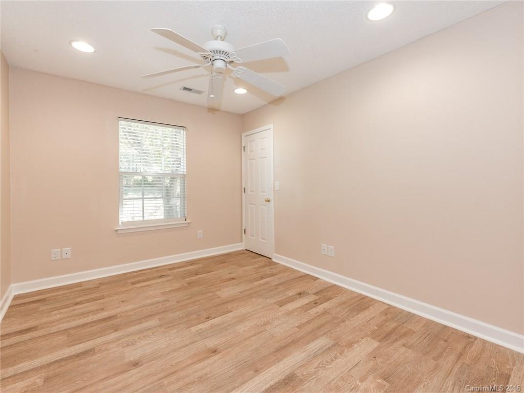 Forest Oaks - Residential