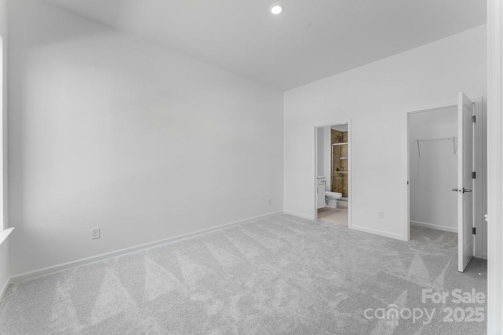 The Ridge at Sugar Creek - Residential