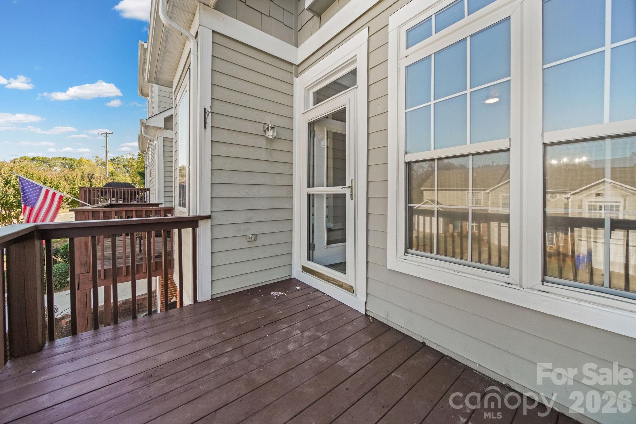 Sunridge Place - Residential