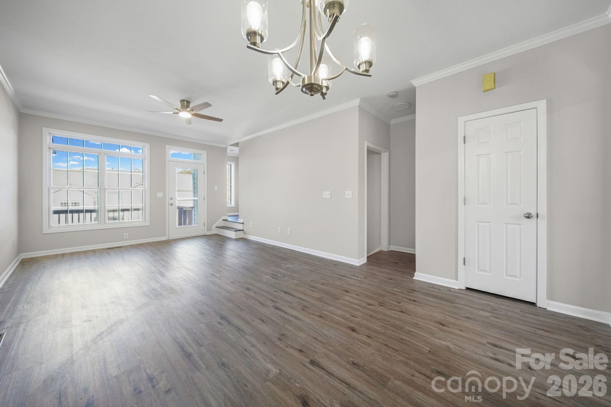 Sunridge Place - Residential