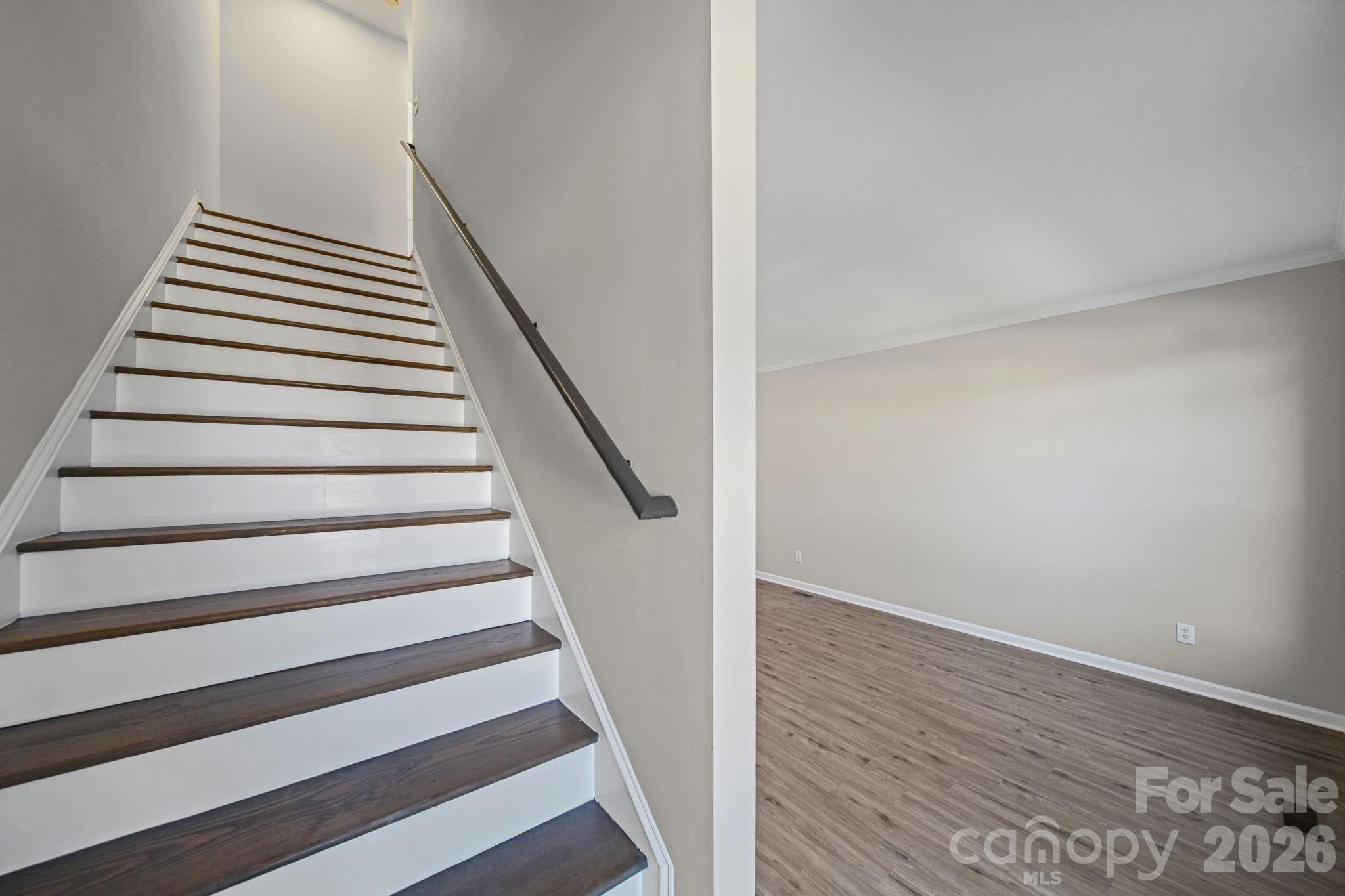 Sunridge Place - Residential