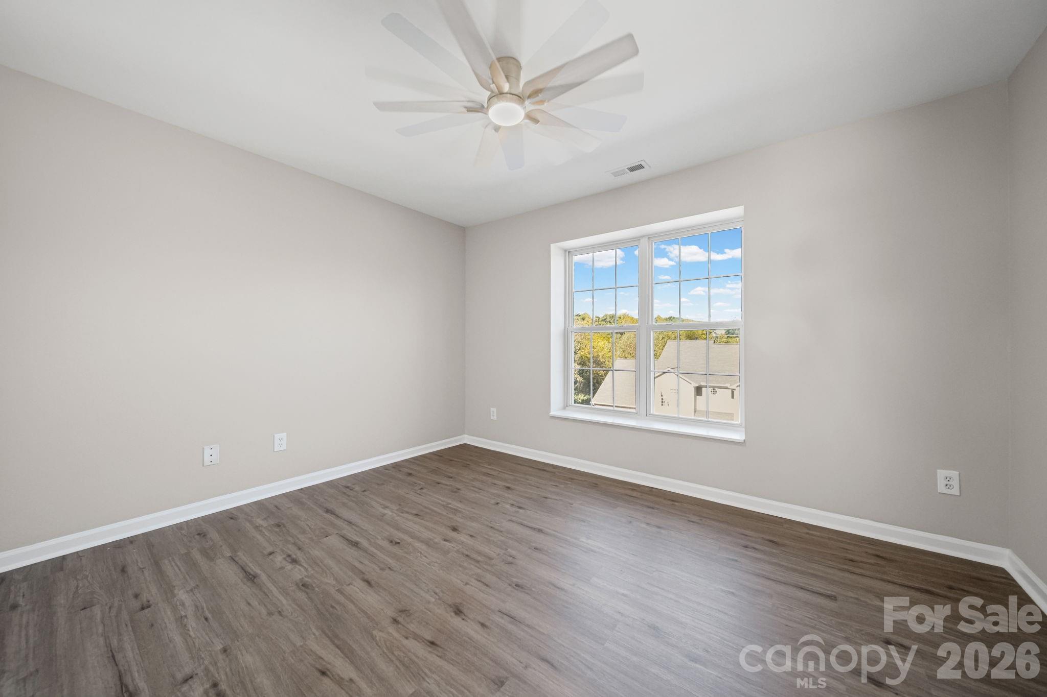 Sunridge Place - Residential