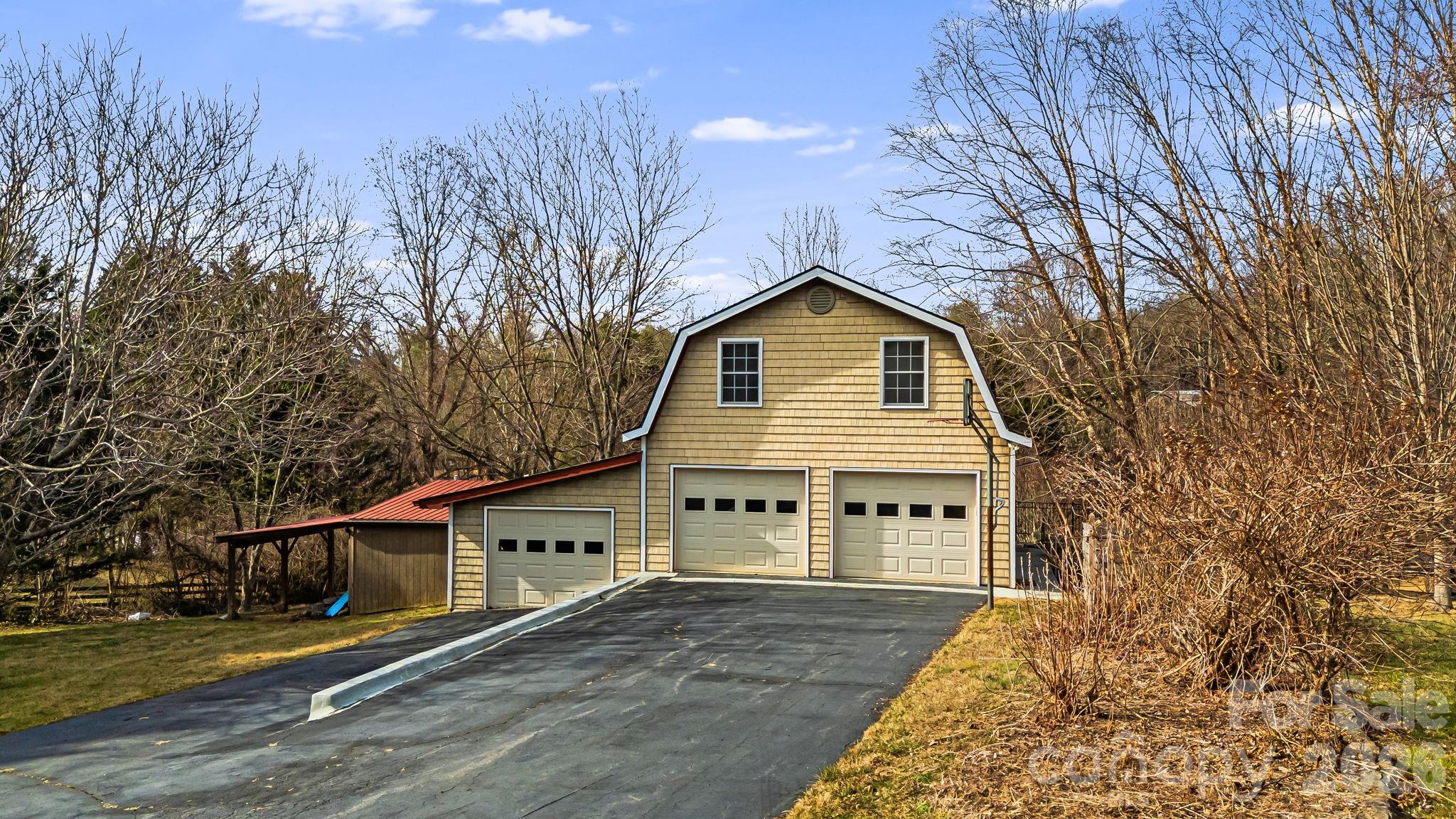 1236 Upper Brush Creek Road