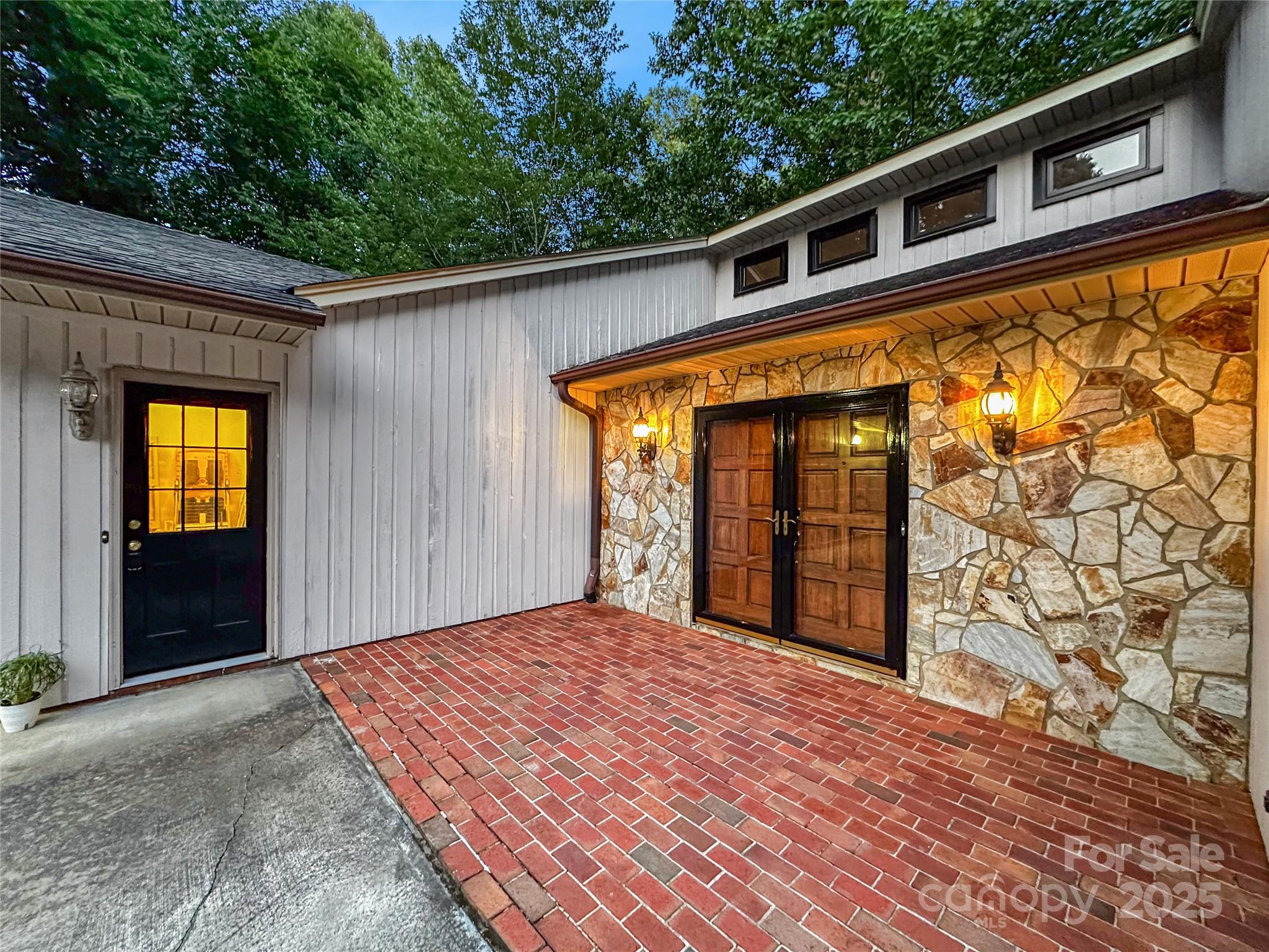 1700 Abbottsford Drive