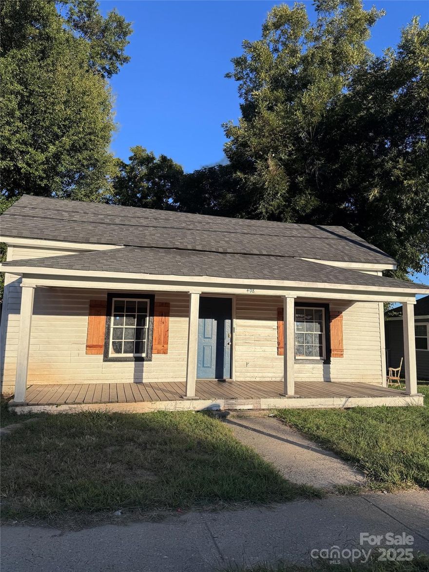 ****SHORT SALE****  Looking for a little project to call home or an investment? This charming ranch style 3 bed 2 bath home is subject to bank approval. City sewer tap has been paid for and is ready to be connected privately.