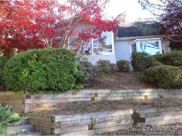 Deerlake Village - Residential