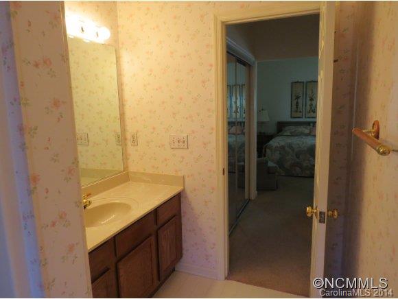 Deerlake Village - Residential