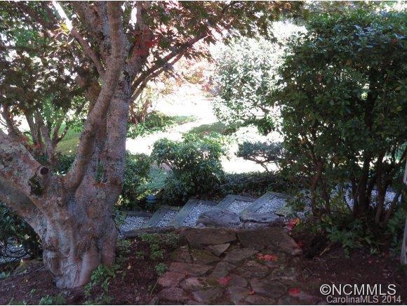 Deerlake Village - Residential