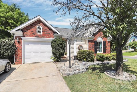 13612 Bolingbrook Lane Charlotte NC 28273