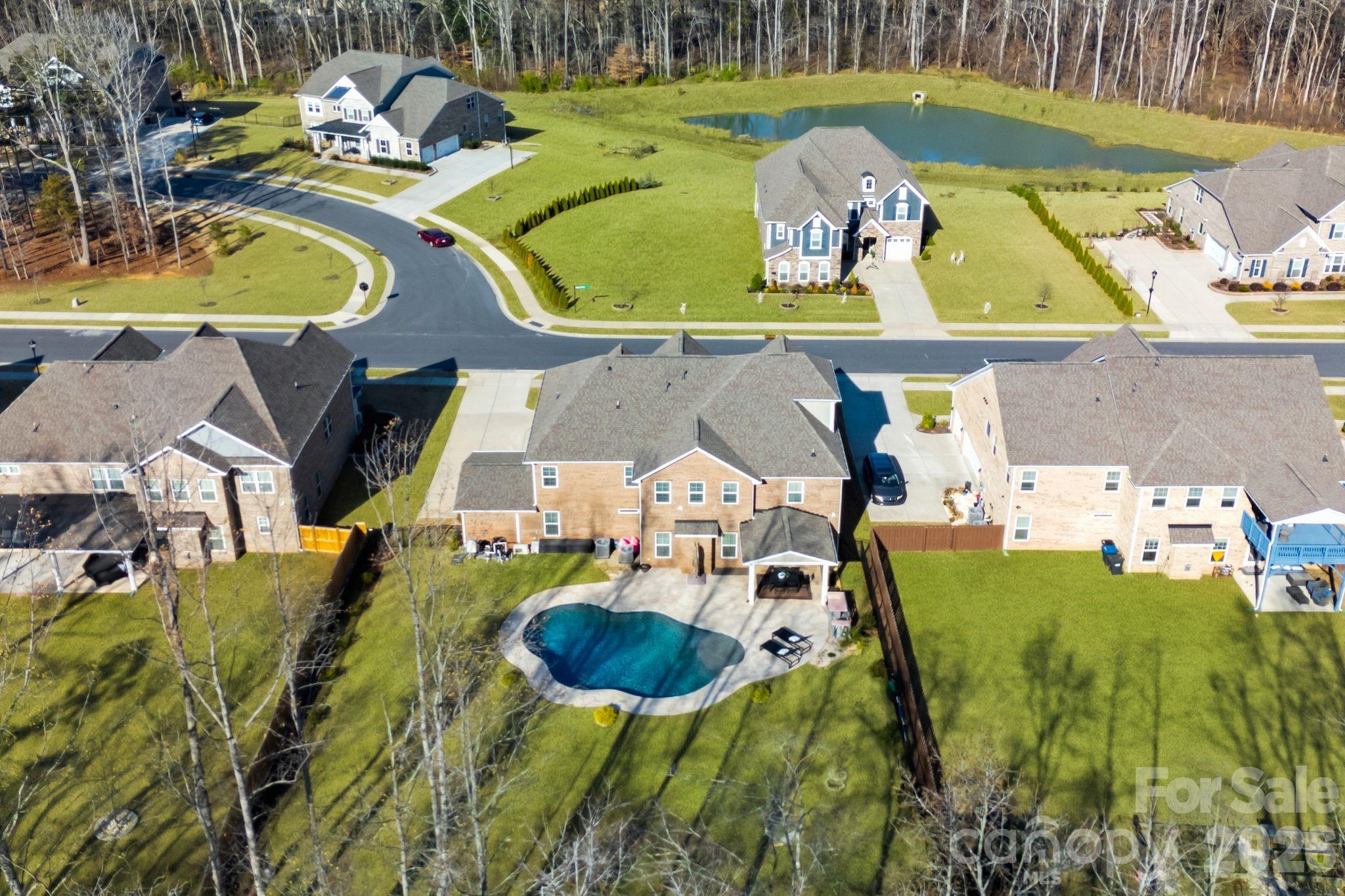 Harlow's Crossing - Residential