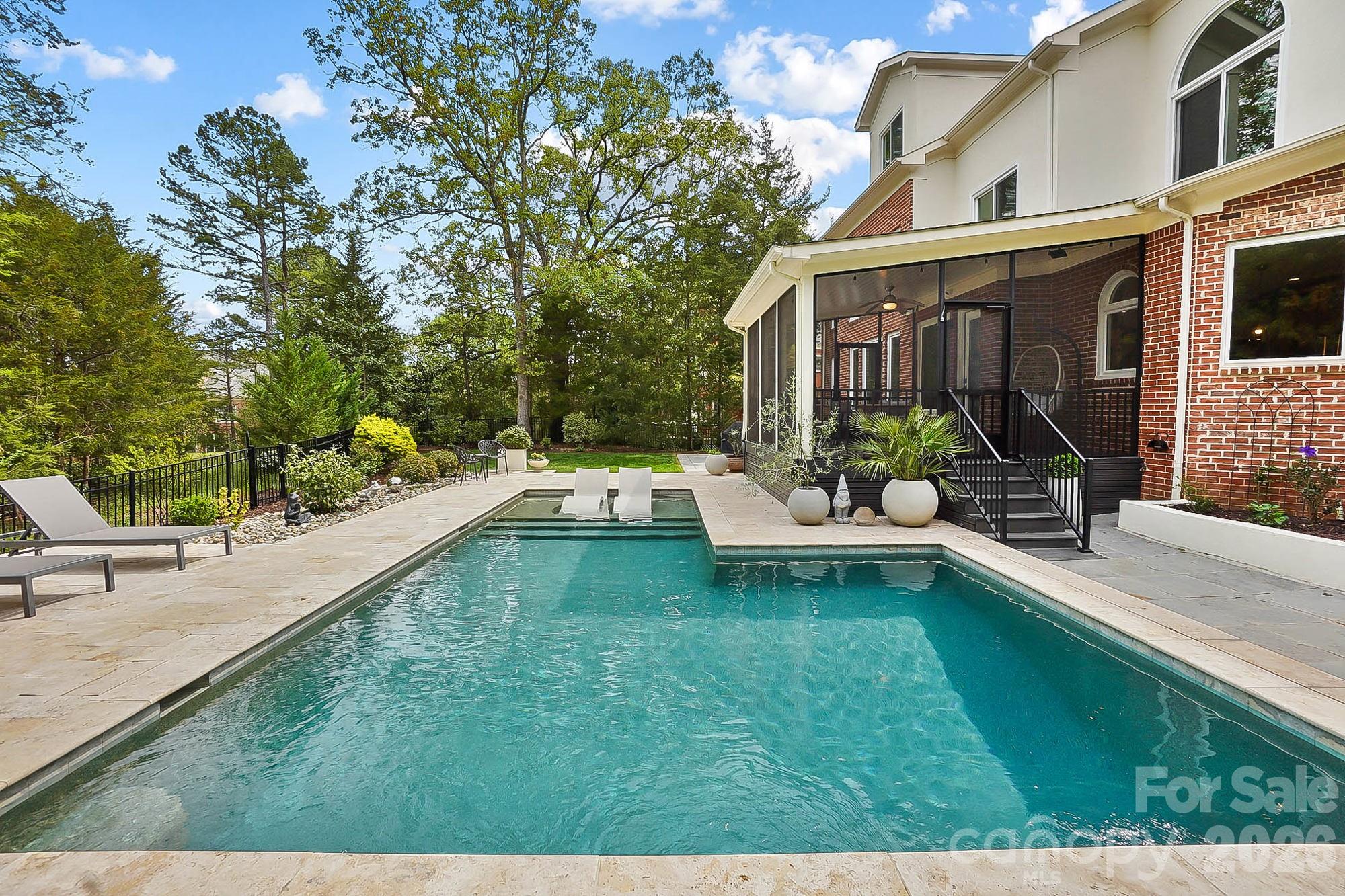 Weddington Chase - Residential