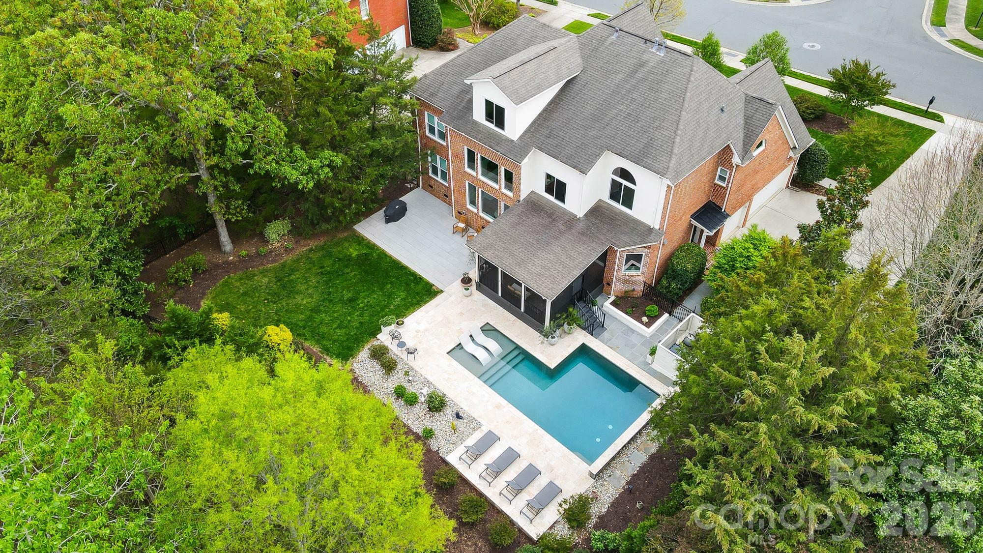 Weddington Chase - Residential