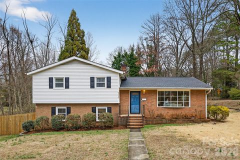 3400 Driftwood Drive Charlotte NC 28205