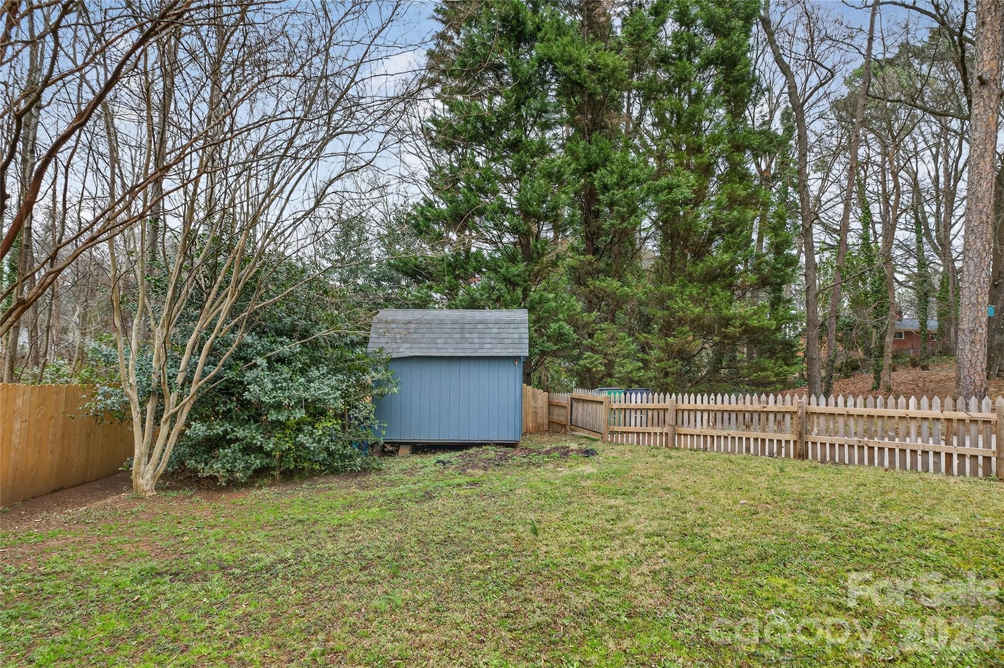 Sheffield Park - Residential