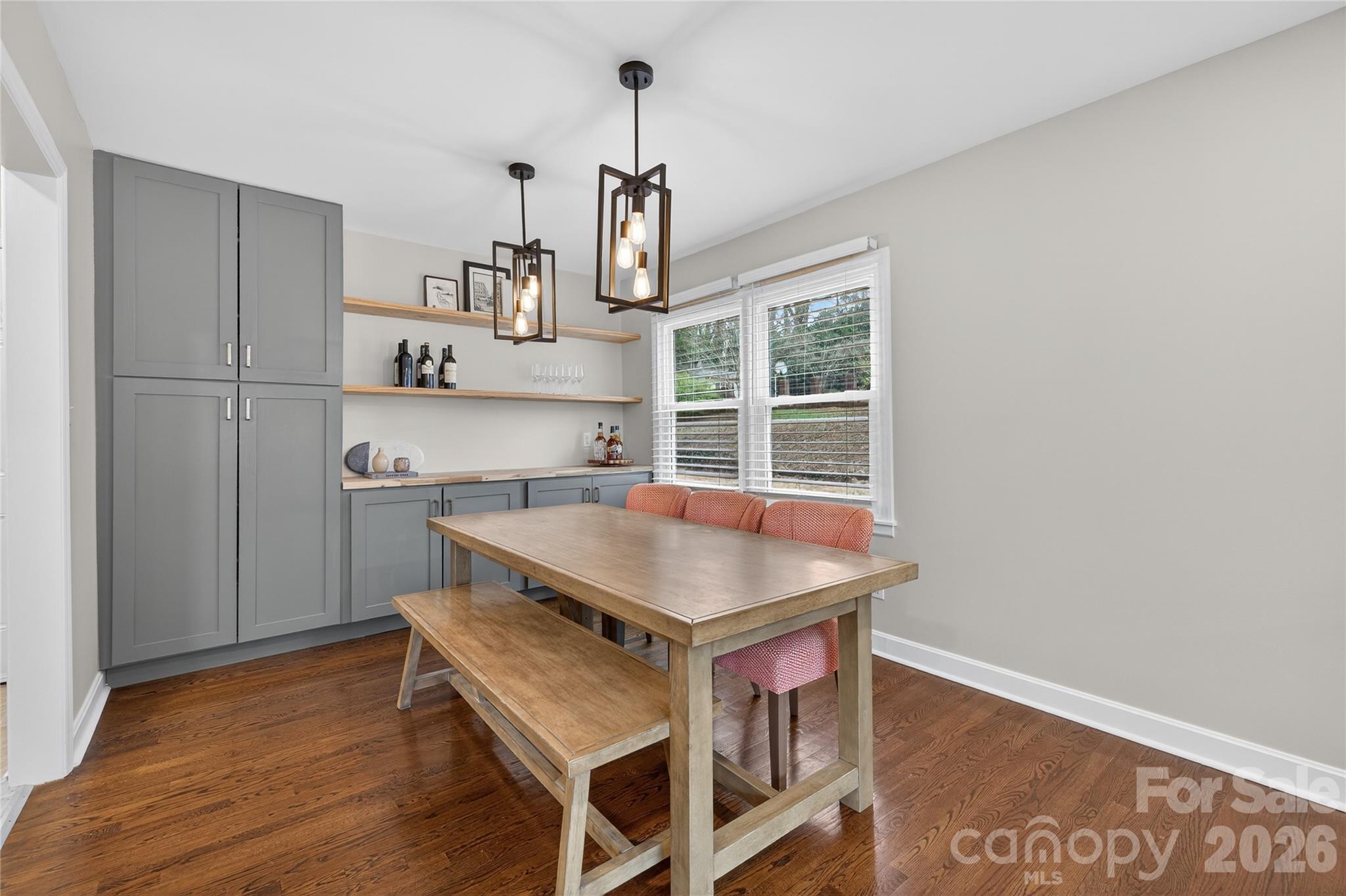 3400 Driftwood Drive