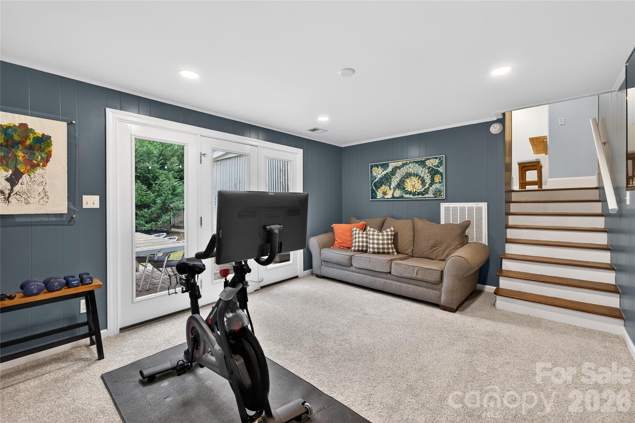 Sheffield Park - Residential