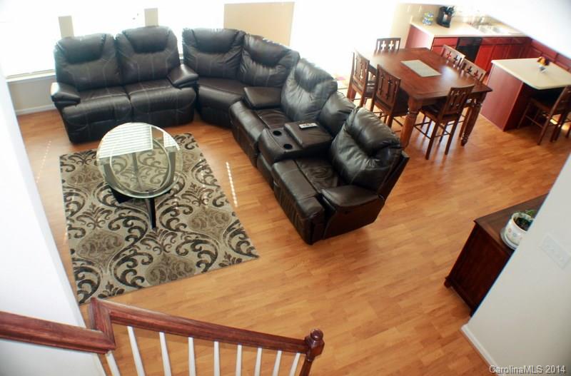 Hamilton Lakes - Residential