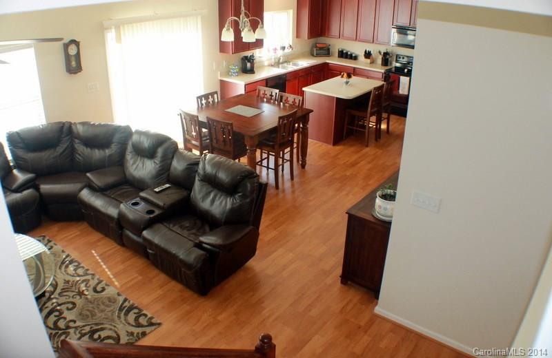 Hamilton Lakes - Residential