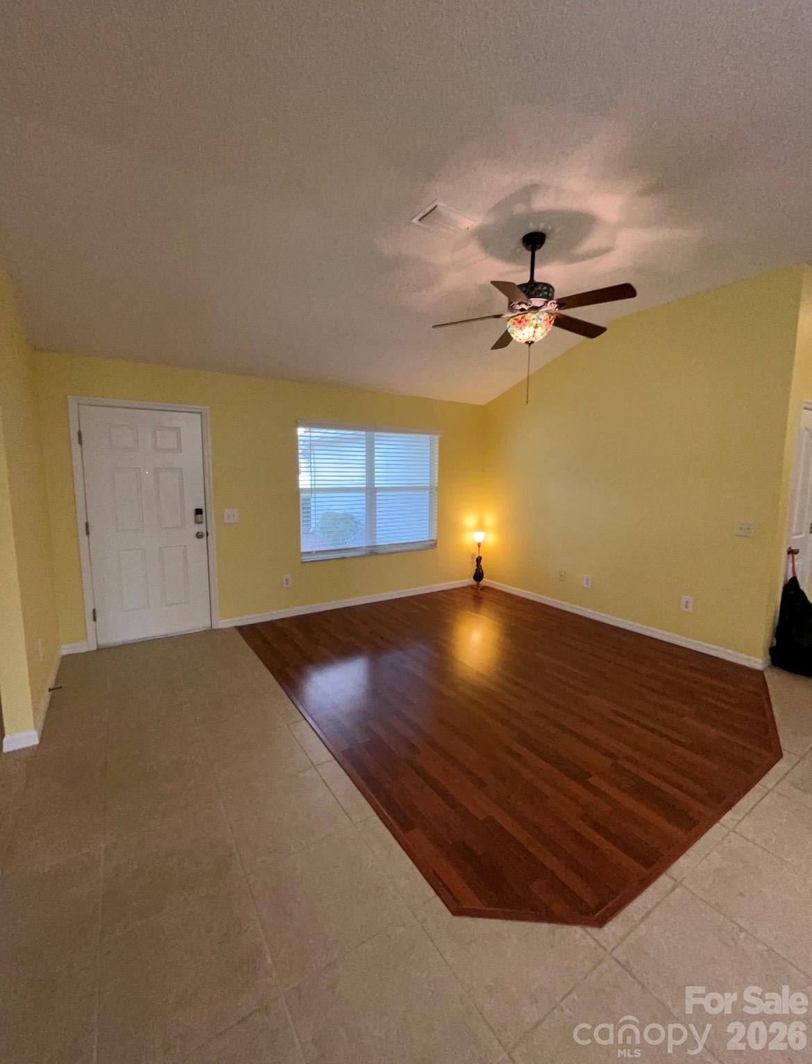 1040 Gideon Trail