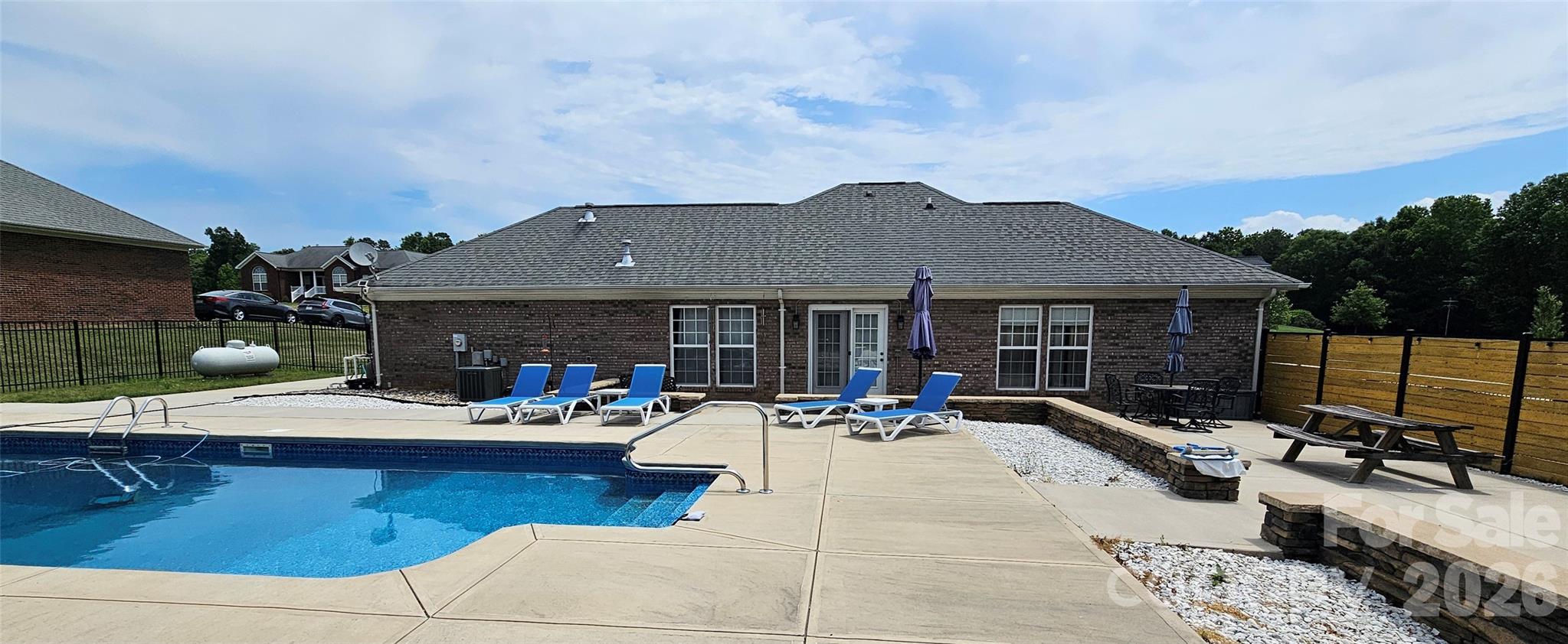 2823 Gourdvine Drive