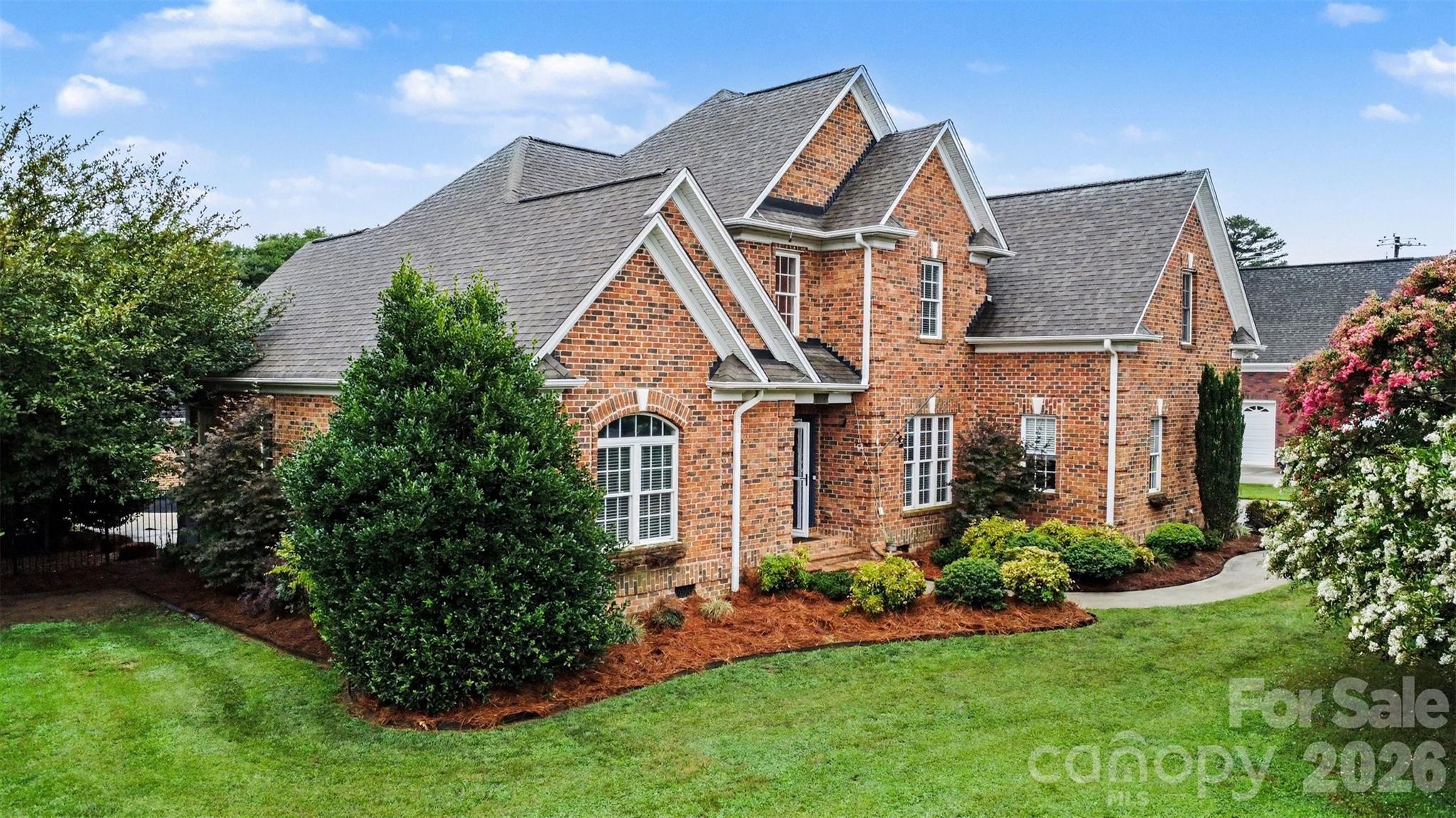 1004 Creekwalk Drive