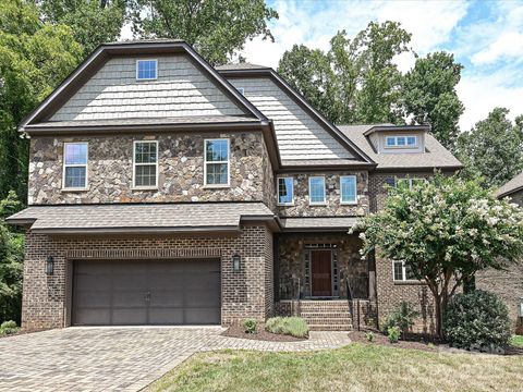 217 Hillandale Drive Charlotte NC 28270