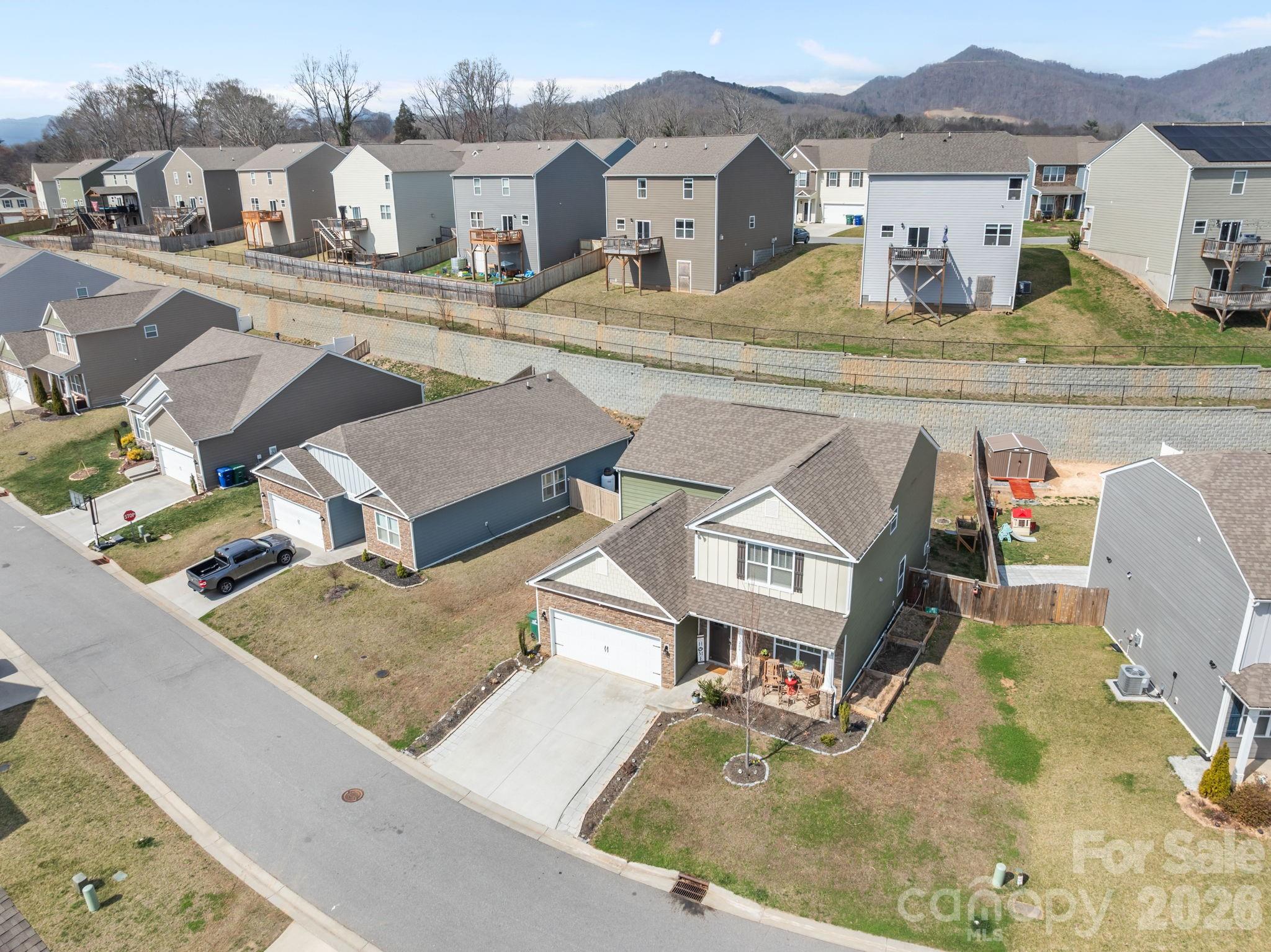 Holbrook Village - Residential