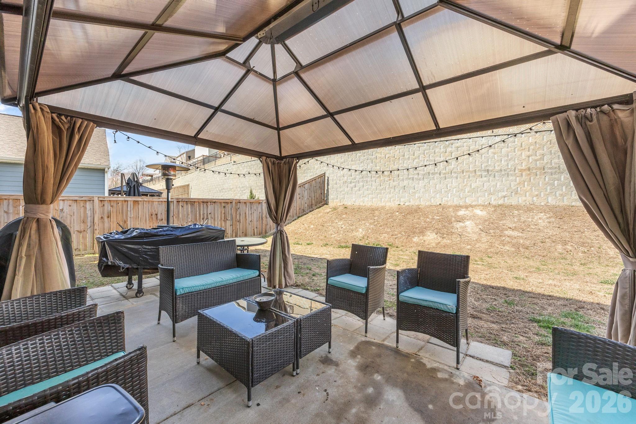 Holbrook Village - Residential