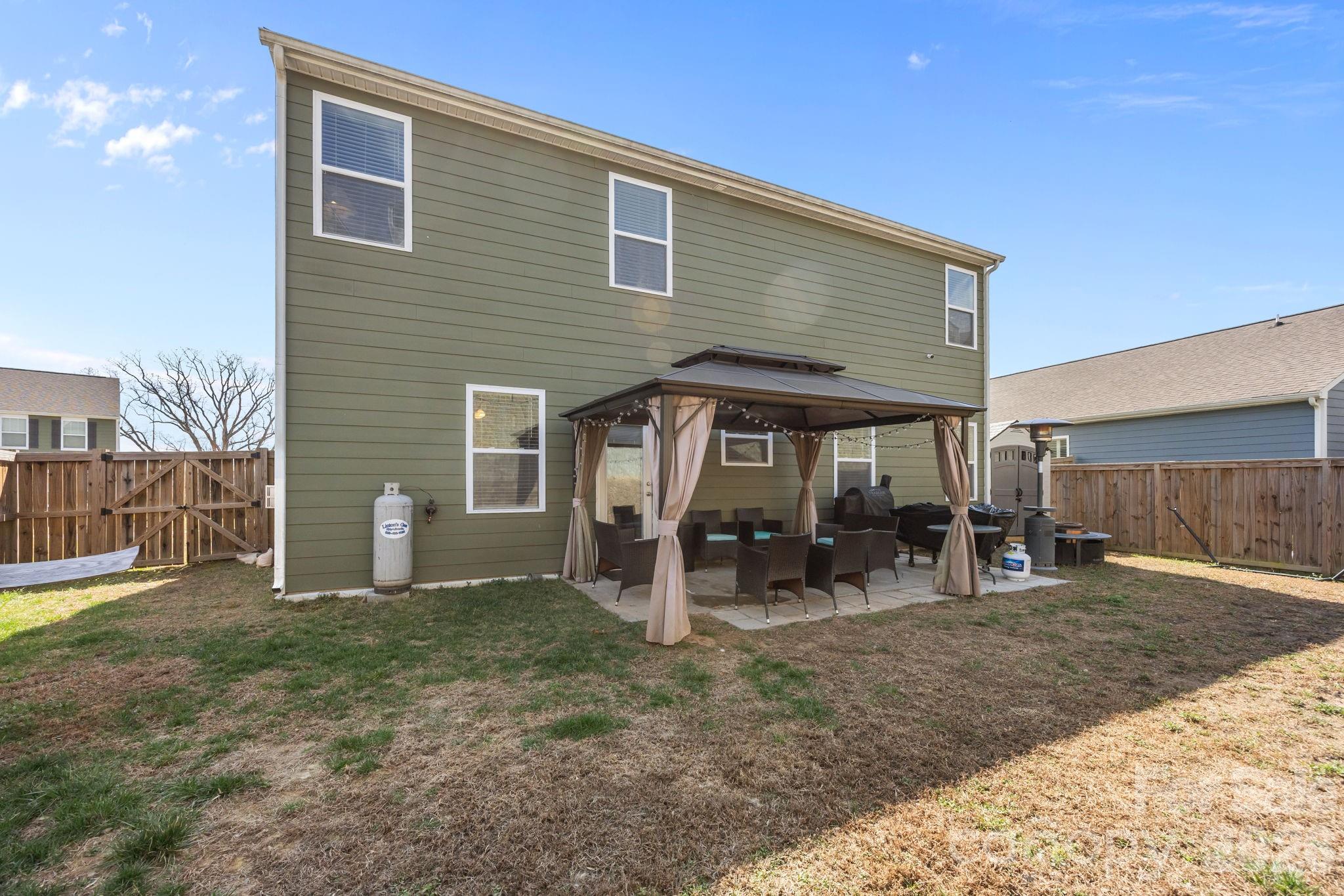 Holbrook Village - Residential