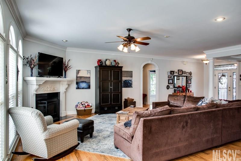 Moores Ferry - Residential