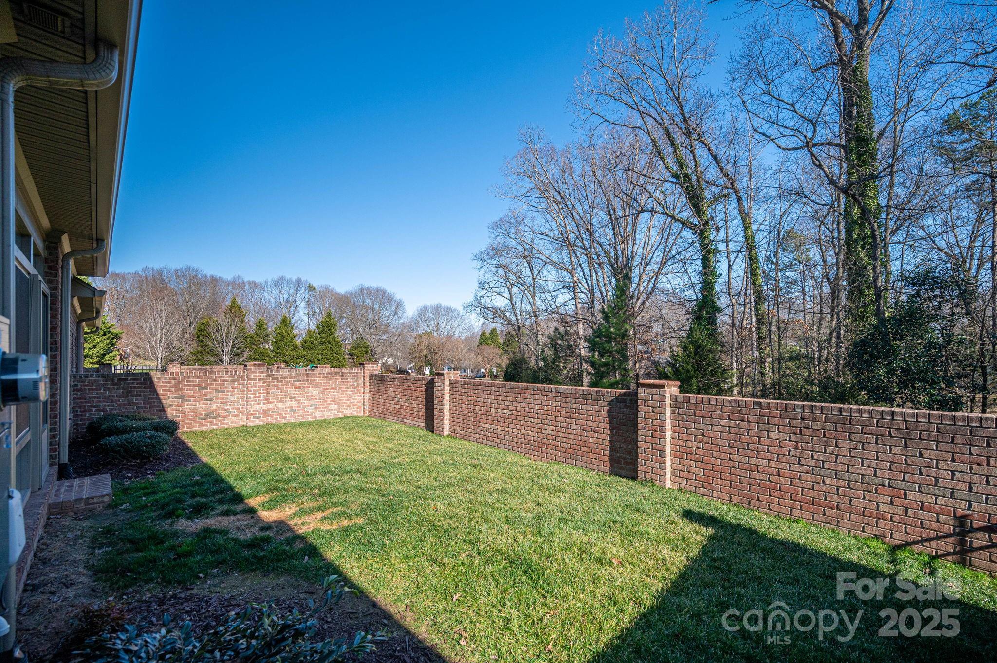 Eagles Gate - Residential