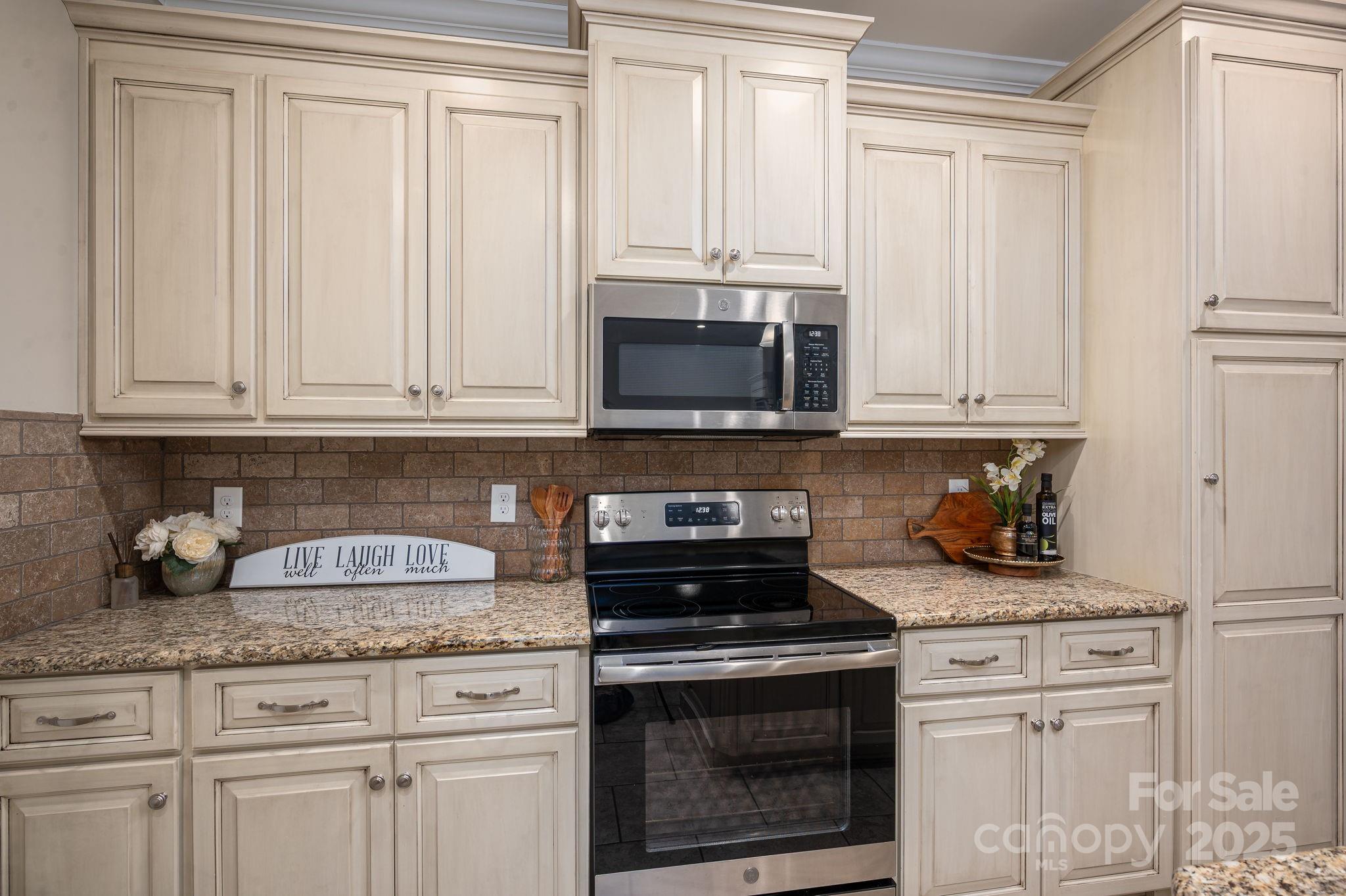 Eagles Gate - Residential