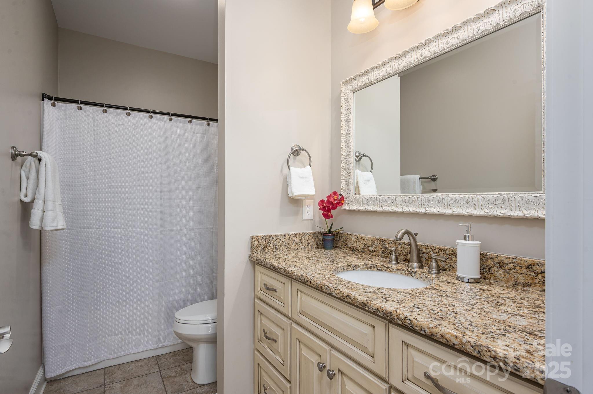 Eagles Gate - Residential