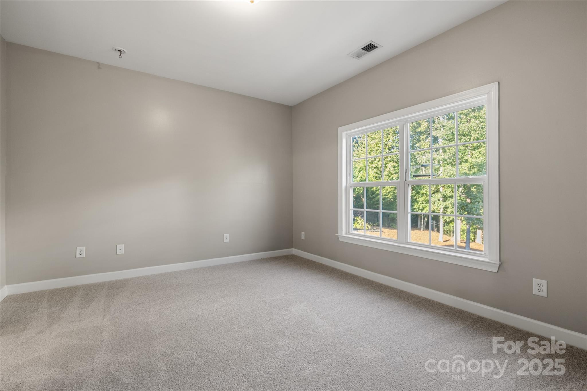 Southern Trace - Residential