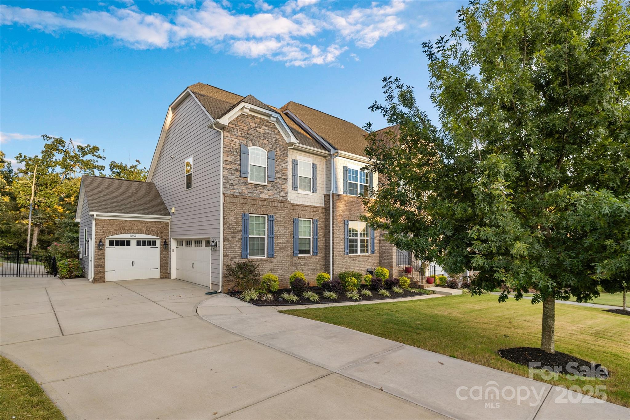 16001 Arabian Mews Lane