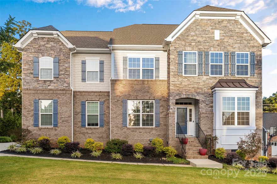 BACK ON MARKET NO FAULT OF THE SELLERS! YOU HAVE ANOTHER CHANCE AT THIS BEAUTY:)

What a beautiful home located in the highly sought after Southern Trace! To say this home is spacious is an understatement! The main level has all the bells and whistles including a bedroom and full bath for guests. The large primary bedroom has a sitting area which is great for a little R&R! The loft on the upper level is huge and has enough space for a full sectional. The third level is perfect for a man-cave, craft room, or private guest quarters. The home is very private backing up to the woods with a fenced in back yard! Having a three-car garage is so convenient. The small garage is perfect for you own golf cart to ride around the Palisades! The home is move-in ready with new paint and carpet. Come, take a look, and fall in love with your new home for 2026!