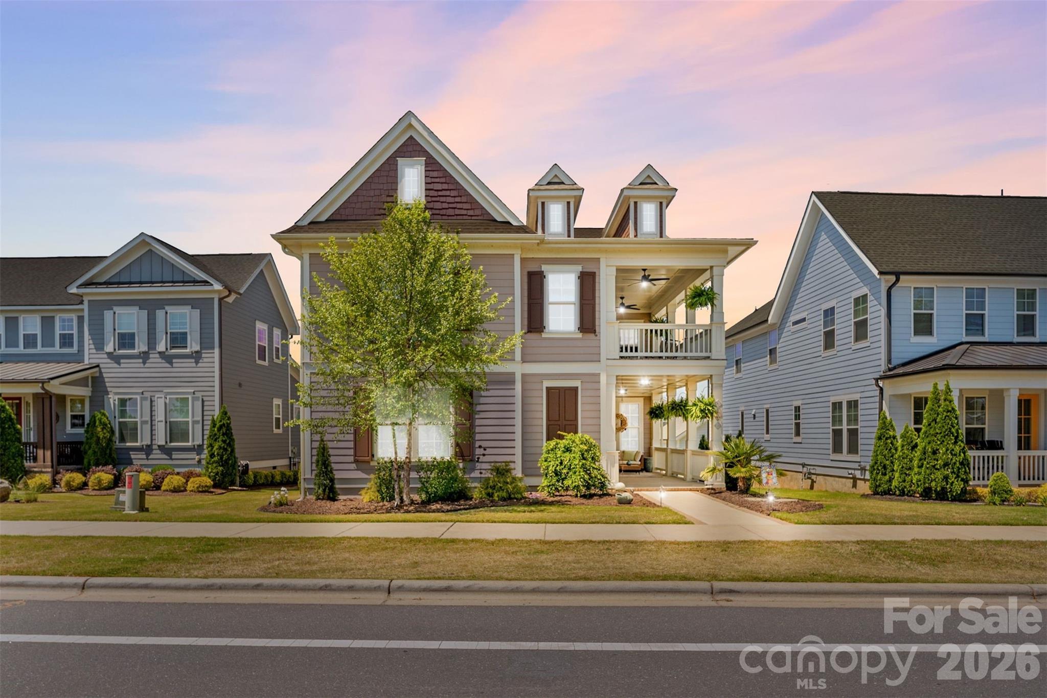 Riverwalk - Residential