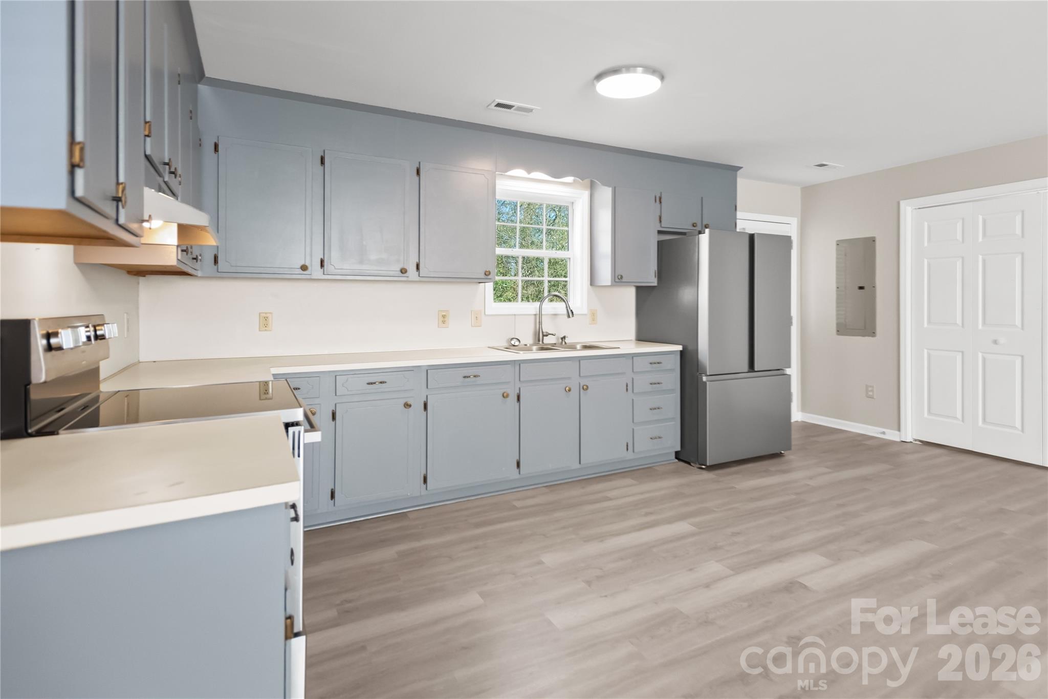 Troutman Trace Sec 1 - Residential Lease